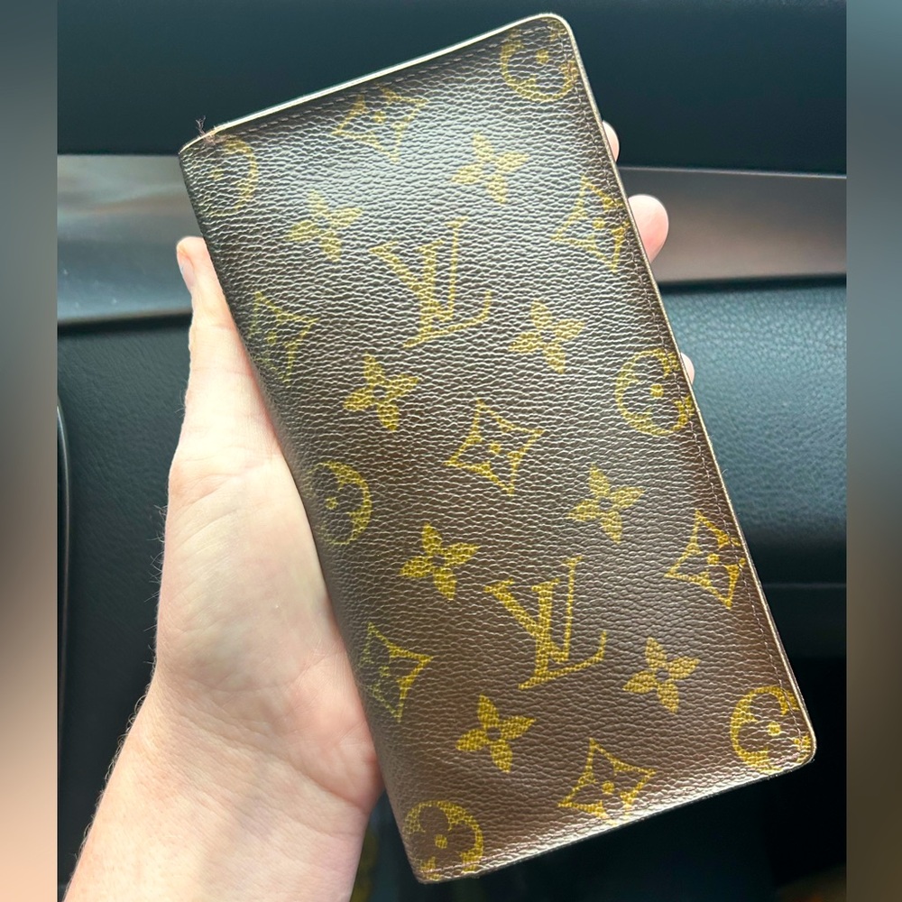 Louis Vuitton Monogram Long Bi Fold Checkbook Vintage Wallet